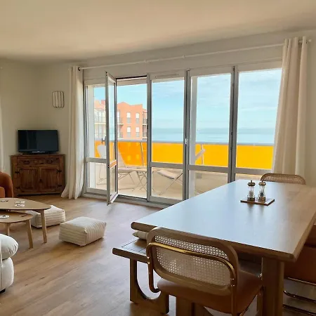 Appartement Front De Cabourg