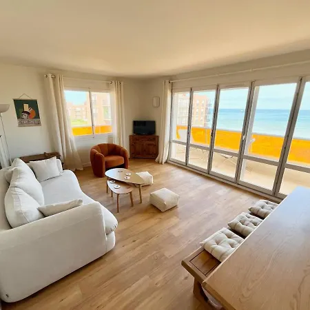 Front De Cabourg