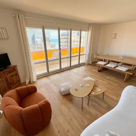 Front De Cabourg